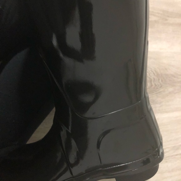 𝅺HUNTER Tall High Gloss Boots | US 7 - Picture 12 of 16